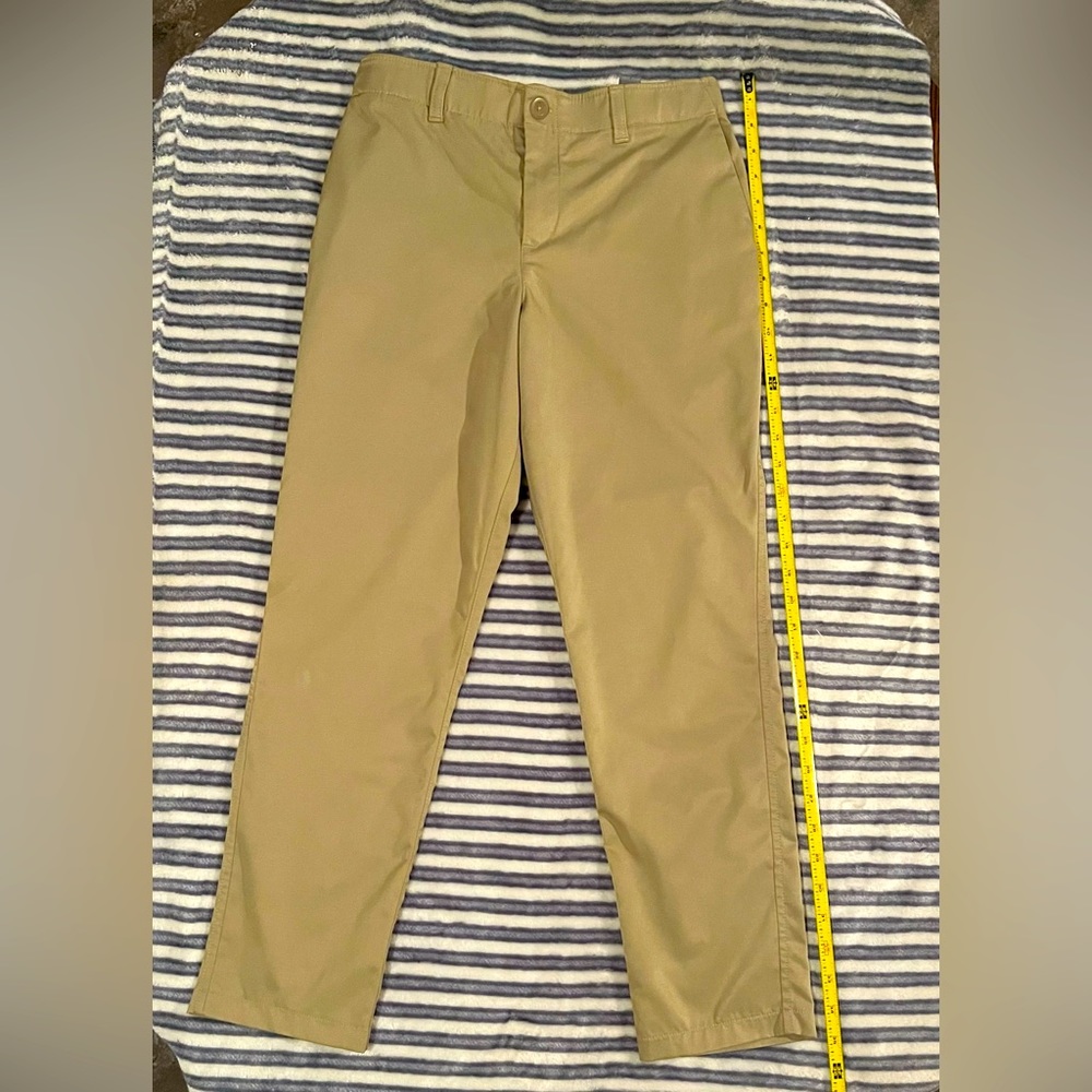 Under Armour golf pants
